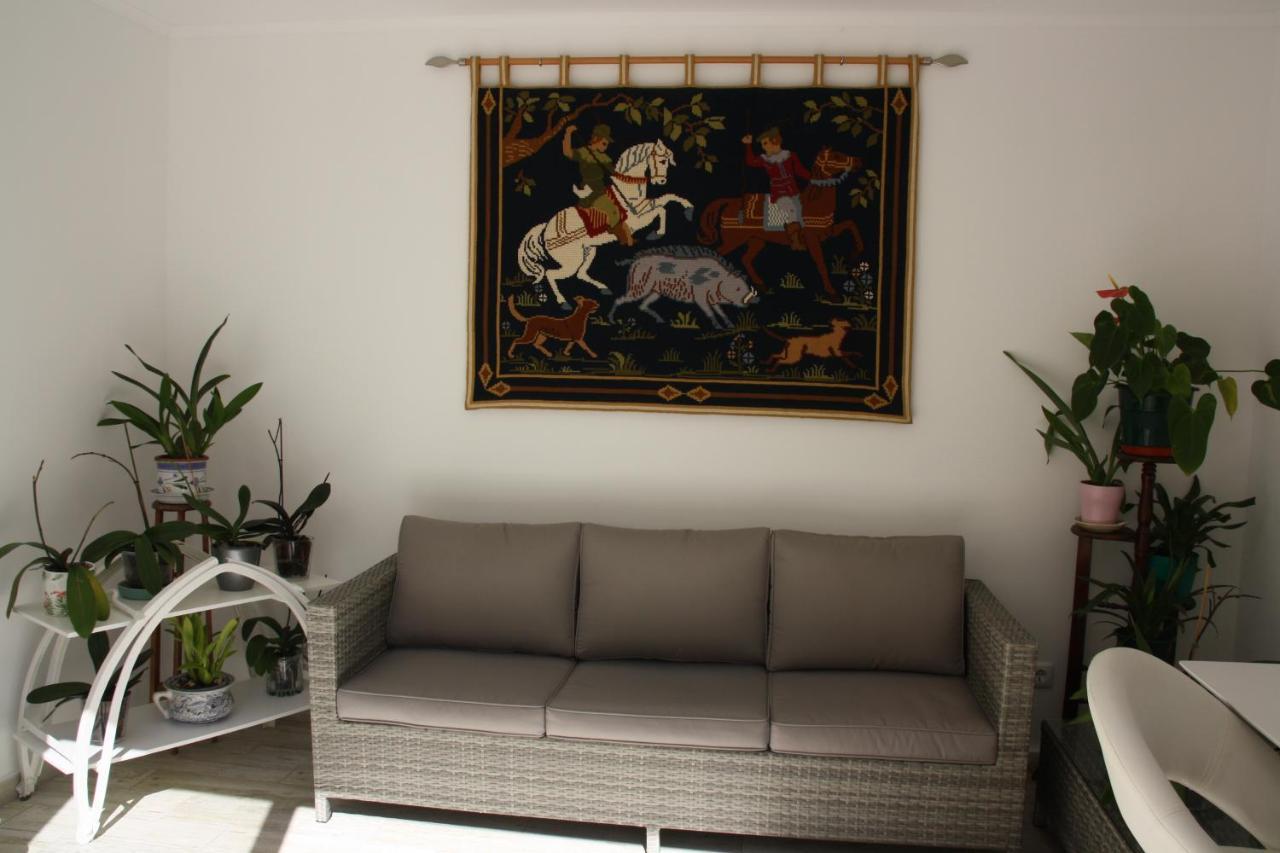 Апартаменти House Of Orchids With Patio Віла-Реал-де-Санту-Антоніу Екстер'єр фото